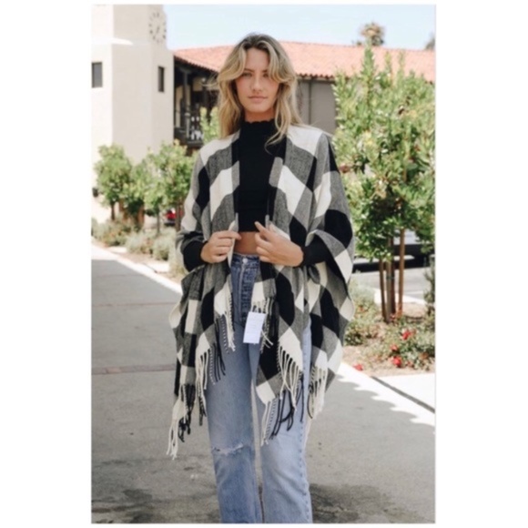 Ivory & Black Buffalo Plaid Poncho Sweater Wrap - Picture 8 of 9